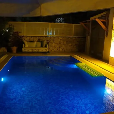 Rosa Kalkan Kas
